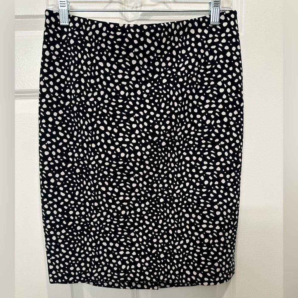 Talbots Black and White Patterned Pencil Skirt
